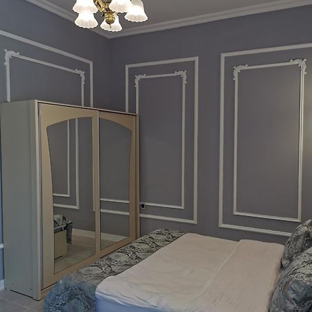 גאלבה Raffles Villa With Pool מראה חיצוני תמונה